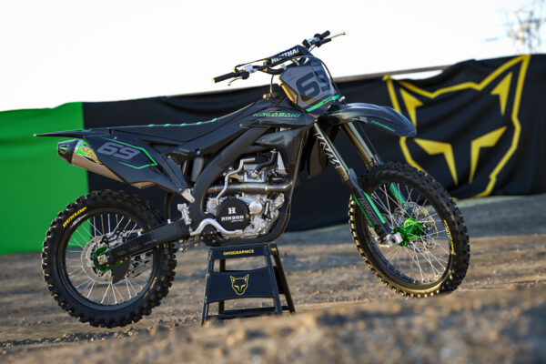 Kit déco motocross Kawasaki - Avenger - Vert Promo