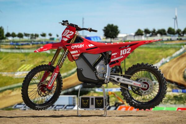 Kit déco motocross Stark Varg - Split - Rouge Promo