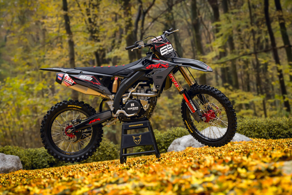 Kit déco motocross Suzuki - Carbon - Rouge Promo