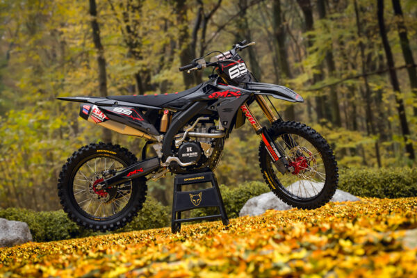 Kit déco motocross Suzuki - Carbon - Rouge Promo