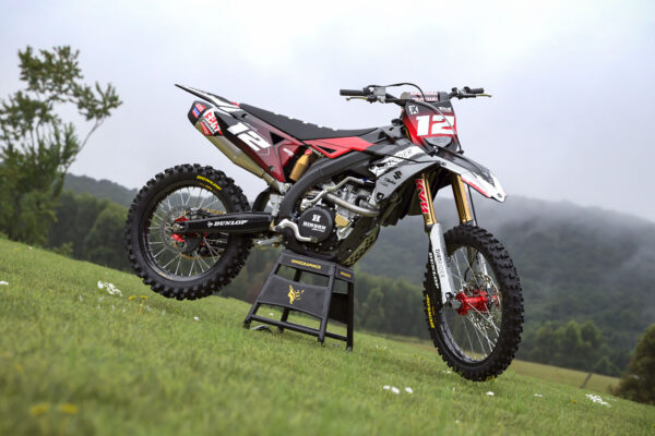 Kit déco motocross Suzuki - Torn - Rouge Promo